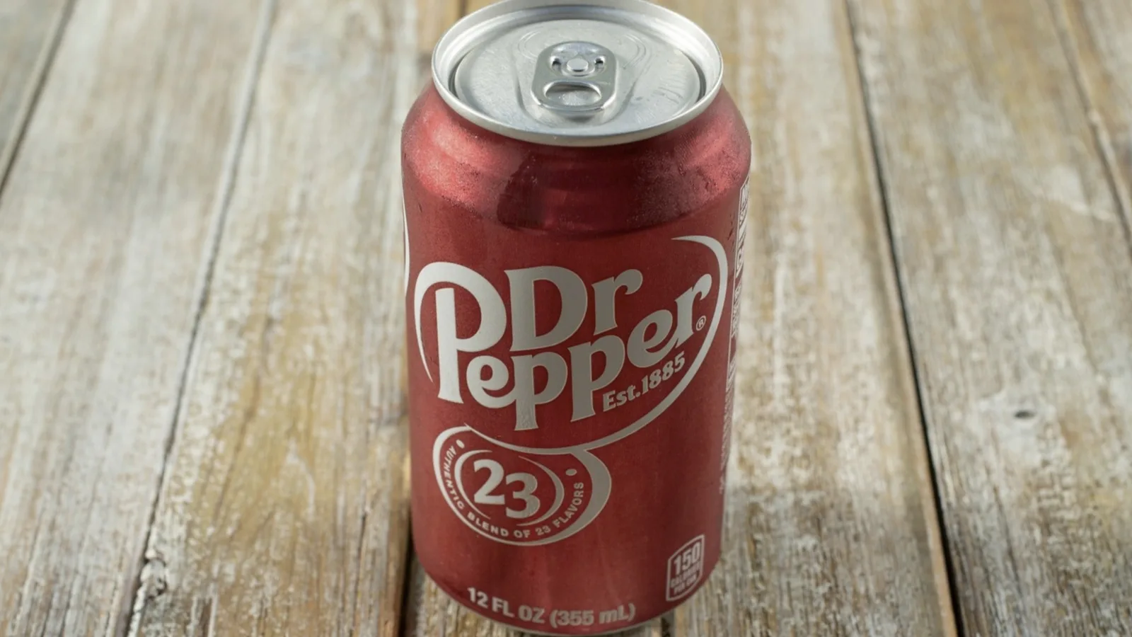 A can of Dr Pepper