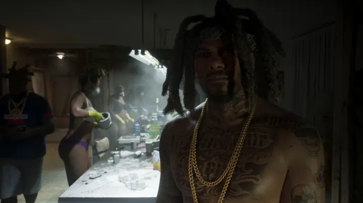 Gold chains in the cutting room