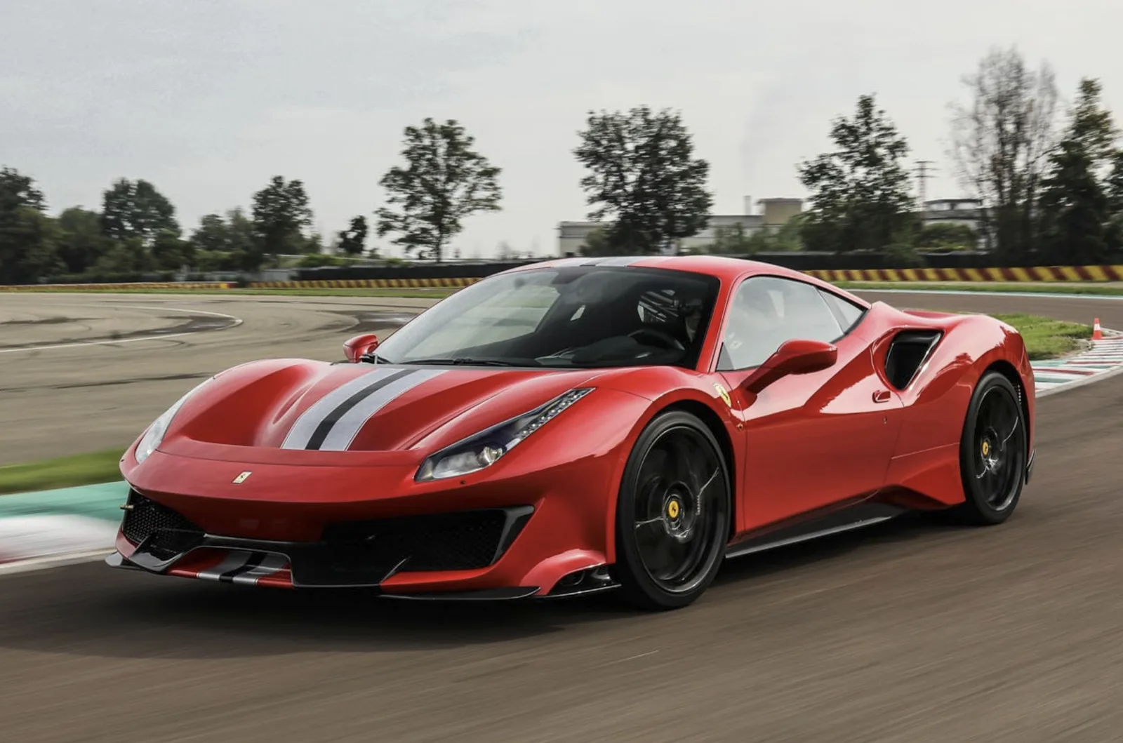 Ferrari 488 Pista