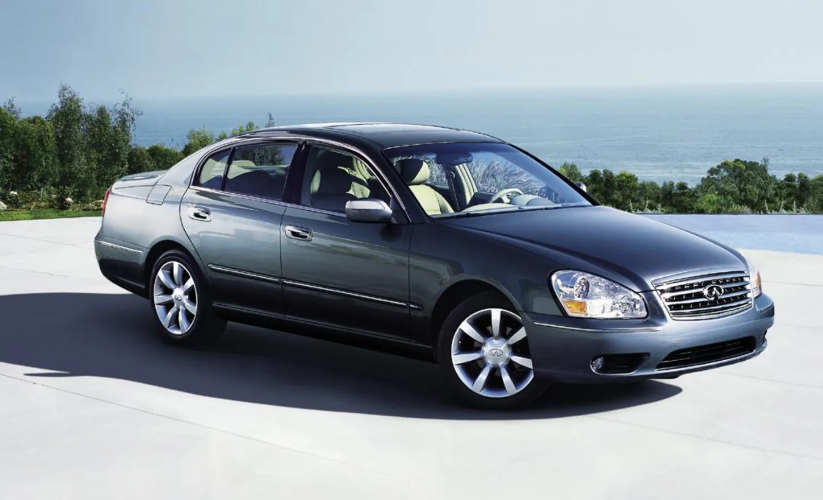Infiniti Q45