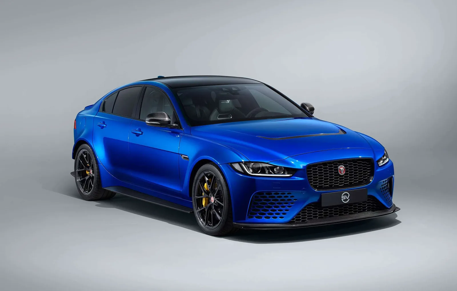 Jaguar XE SV Project 8