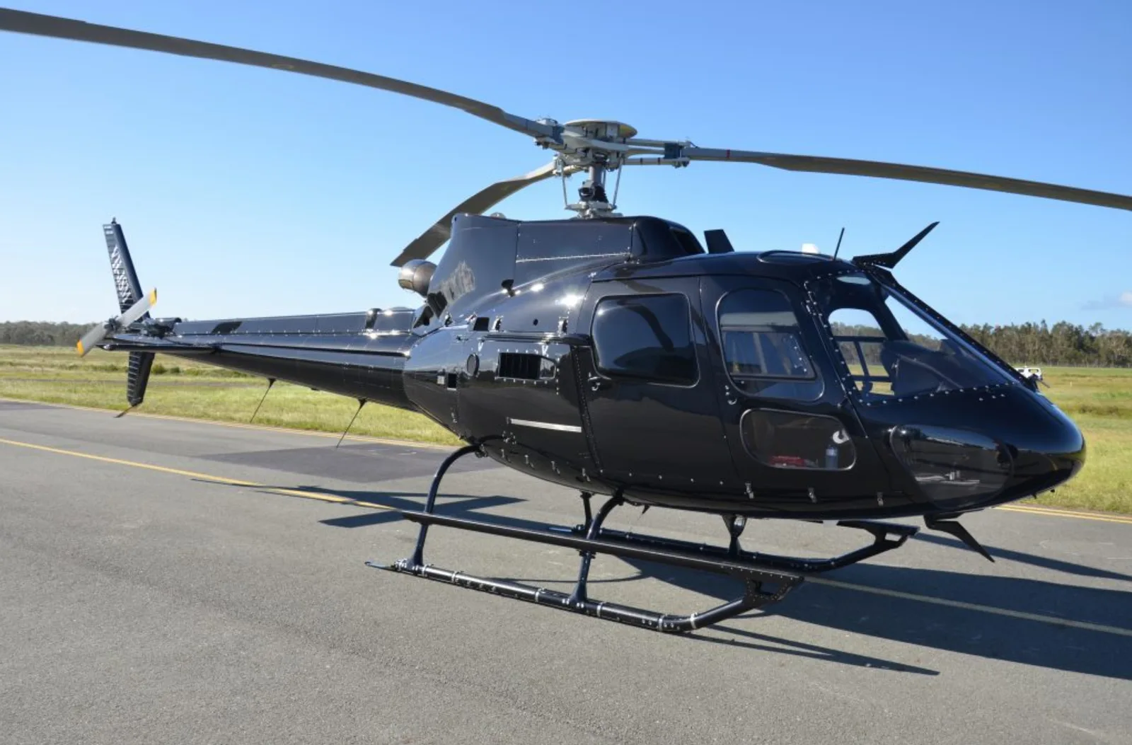 Eurocopter AS350B